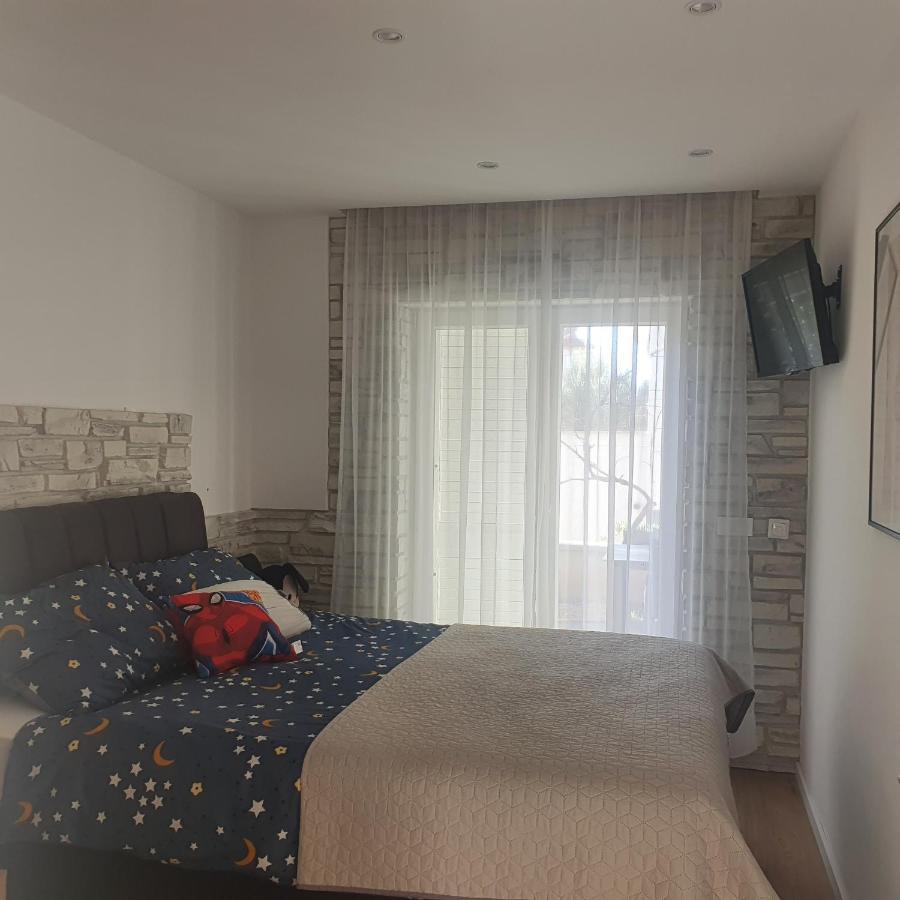 Gulin Apartments Vodice Ngoại thất bức ảnh